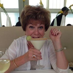 Meet your Posher, Janet